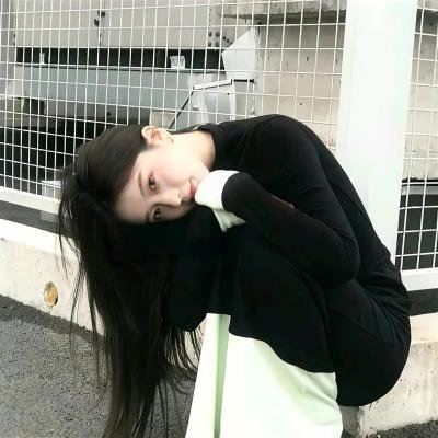 魔鬼女房东